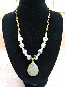 Agate Necklace