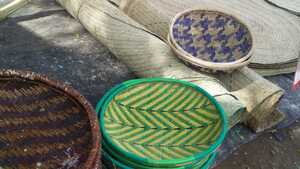 Woven Mats And Trays